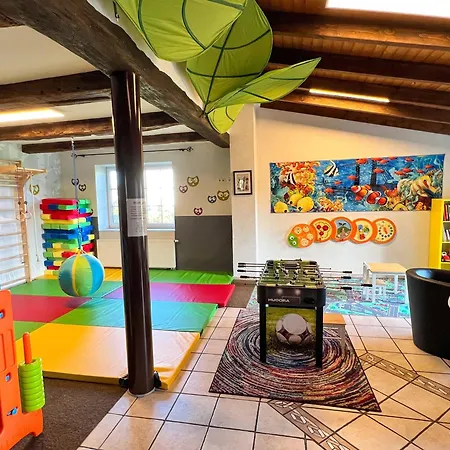 Ela's Hof - Sommerflieder Rieste