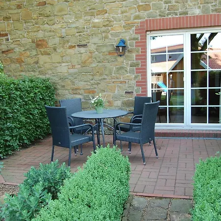 Ela's Hof - Sommerflieder *